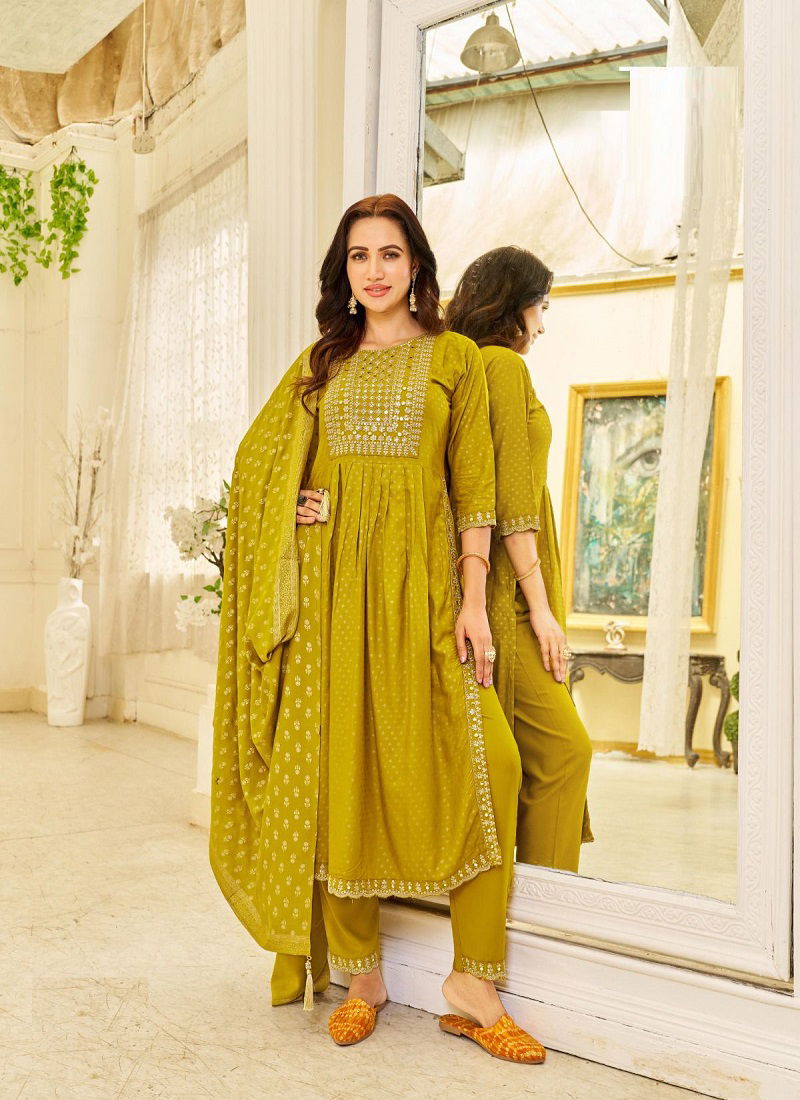 Blue Hills Trend Capture Nayra Cut Readymade Suits